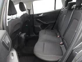 Ford Focus thumbnail 7