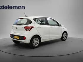 Hyundai i10 thumbnail 12