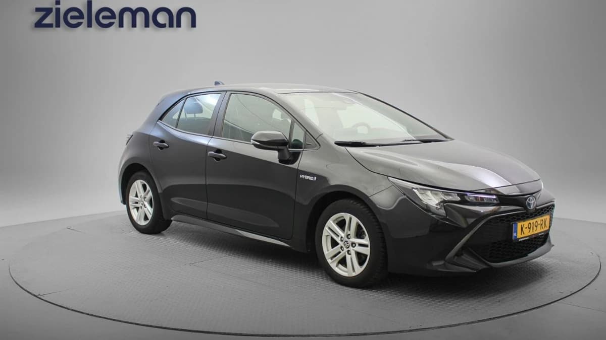 Toyota Corolla — foto 1