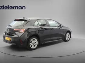 Toyota Corolla thumbnail 14