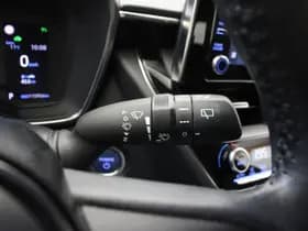 Toyota Corolla thumbnail 23