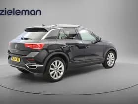 Volkswagen T-Roc thumbnail 13