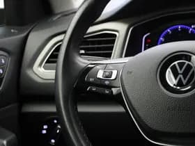 Volkswagen T-Roc thumbnail 18
