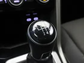 Volkswagen T-Roc thumbnail 25