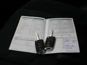 Volkswagen Tiguan thumbnail 4
