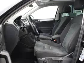 Volkswagen Tiguan thumbnail 8