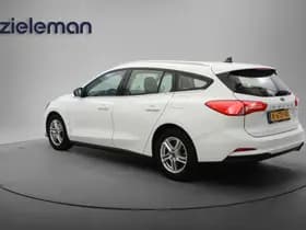 Ford Focus thumbnail 2