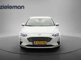 Ford Focus thumbnail 11