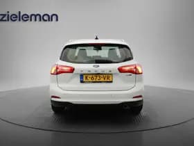 Ford Focus thumbnail 14