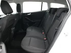 Ford Focus thumbnail 7