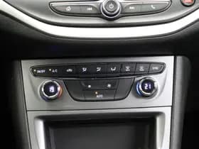 Opel Astra thumbnail 25