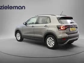 Volkswagen T-Cross thumbnail 2