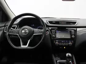 Nissan Qashqai thumbnail 3
