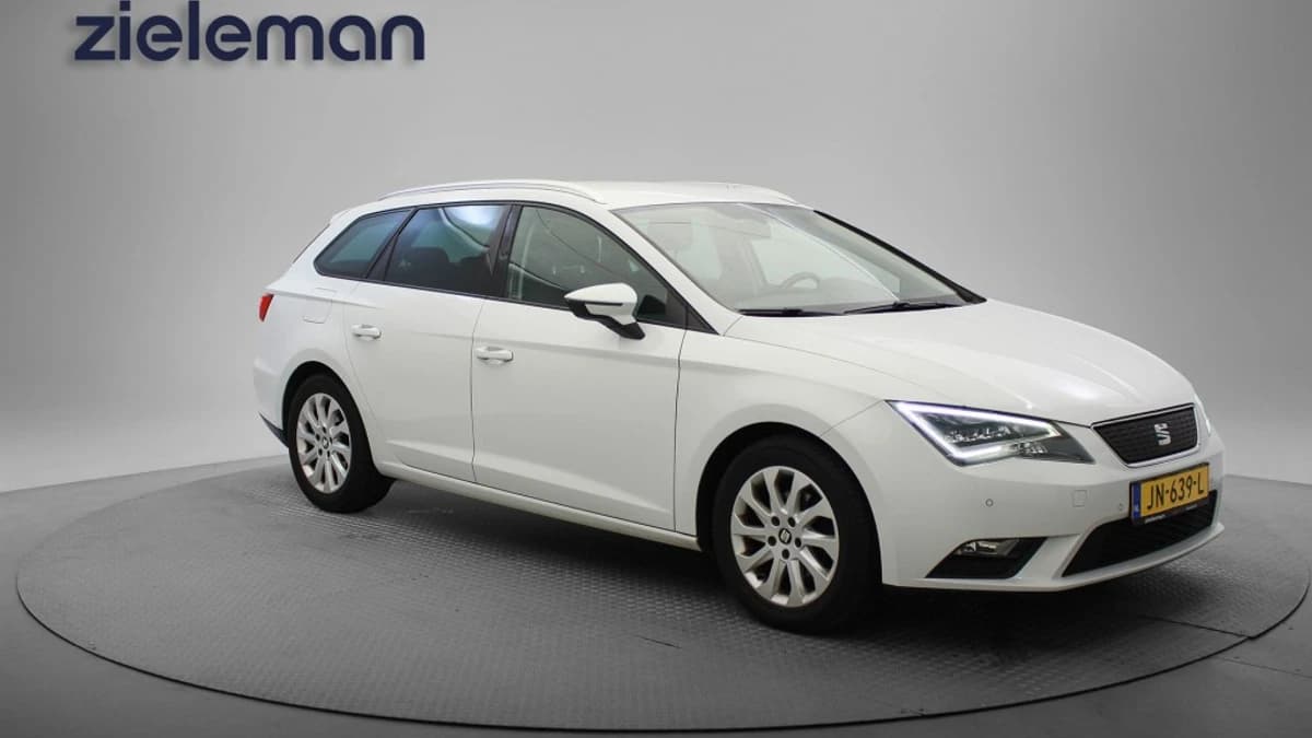 SEAT Leon — foto 1