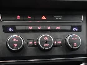 SEAT Leon thumbnail 24