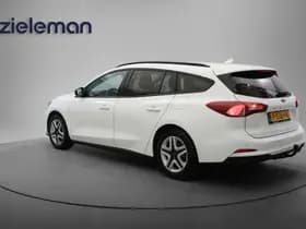 Ford Focus thumbnail 2