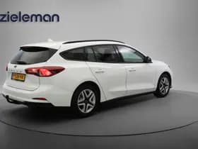 Ford Focus thumbnail 13