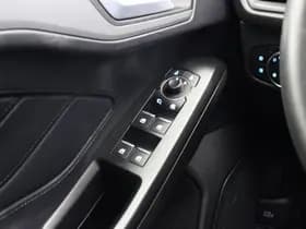 Ford Focus thumbnail 25