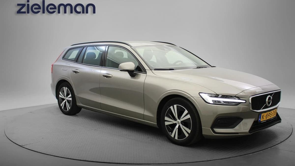Volvo V60 — foto 1