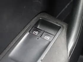 Volkswagen Polo thumbnail 23