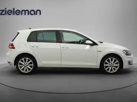 Volkswagen Golf thumbnail 12