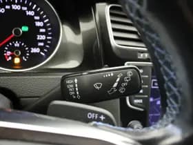 Volkswagen Golf thumbnail 23