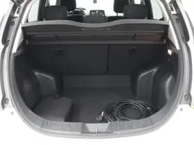 Nissan Leaf thumbnail 11