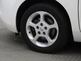 Nissan Leaf thumbnail 14