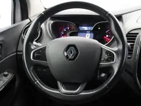 Renault Captur thumbnail 17