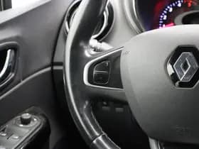 Renault Captur thumbnail 18