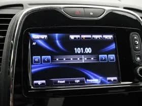 Renault Captur thumbnail 24