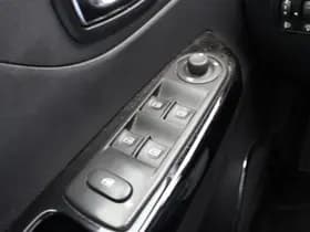 Renault Captur thumbnail 26
