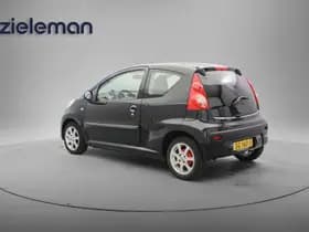 Peugeot 107 thumbnail 2