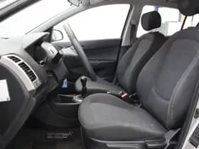 Hyundai i20 thumbnail 6