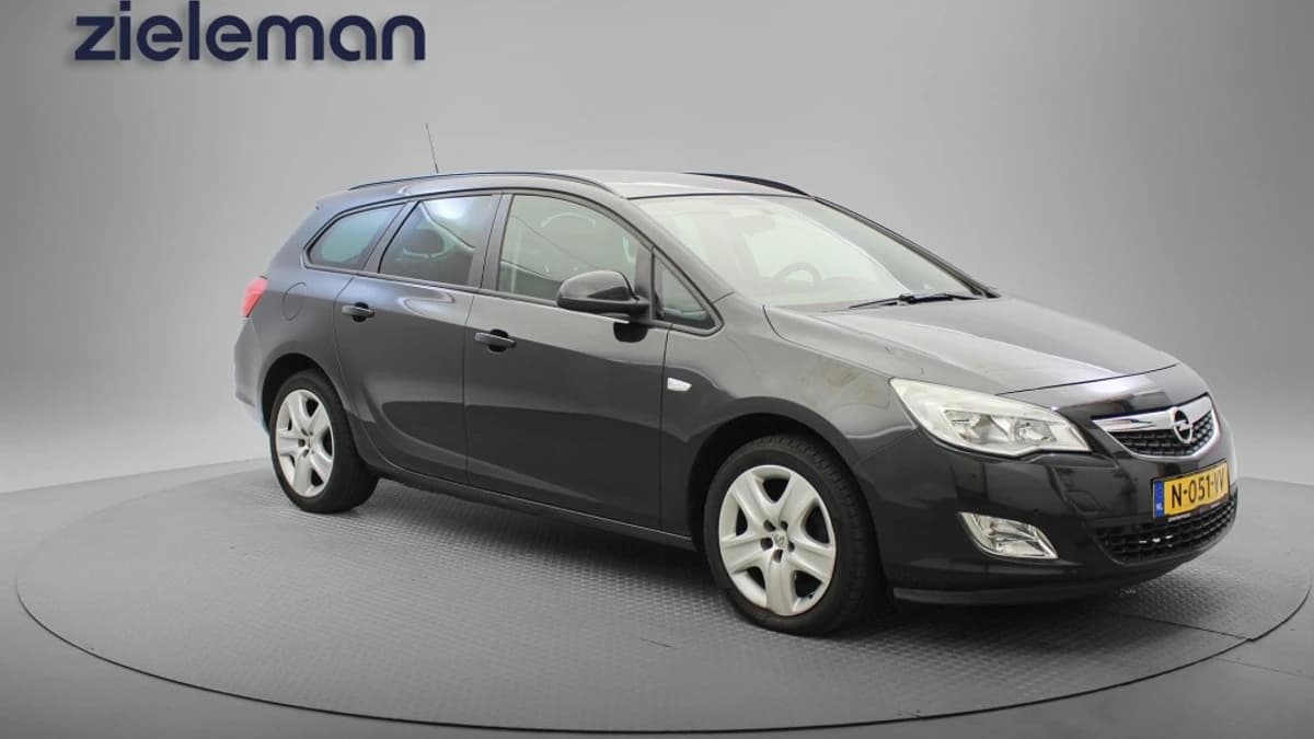 Opel Astra — foto 1