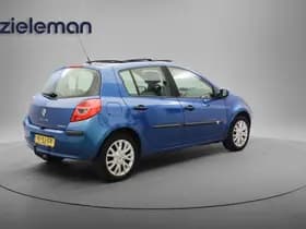 Renault Clio thumbnail 14