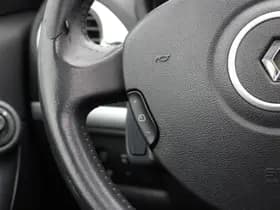 Renault Clio thumbnail 19