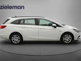 Opel Astra thumbnail 12