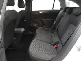 Opel Astra thumbnail 8