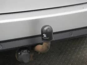 Opel Zafira thumbnail 32