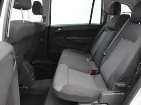 Opel Zafira thumbnail 7