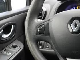 Renault Clio thumbnail 16