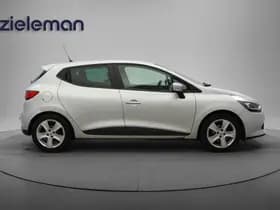 Renault Clio thumbnail 10