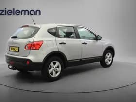 Nissan Qashqai thumbnail 12