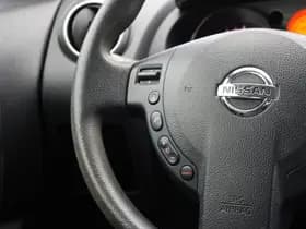 Nissan Qashqai thumbnail 17