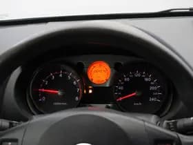Nissan Qashqai thumbnail 19