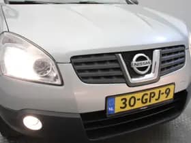 Nissan Qashqai thumbnail 25