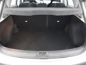 Nissan Qashqai thumbnail 8