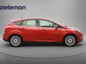 Ford Focus thumbnail 11