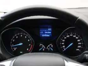 Ford Focus thumbnail 19